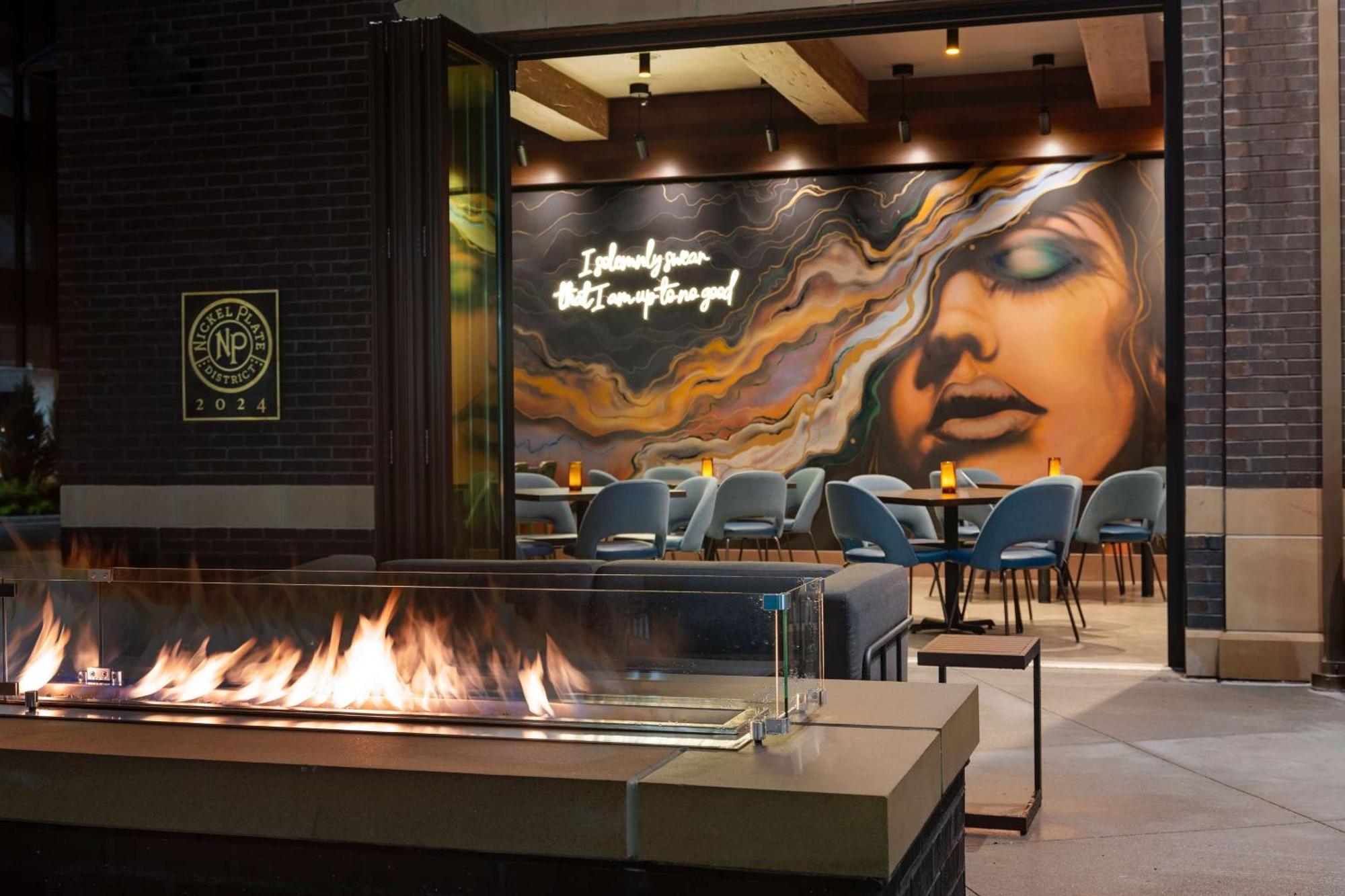 Hotel Nickel Plate Fishers, Tapestry Collection By Hilton מראה חיצוני תמונה